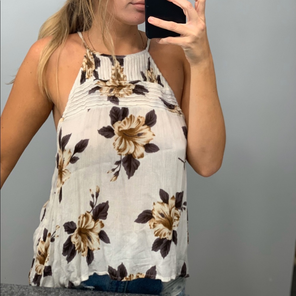 O’Neil women’s floral tank